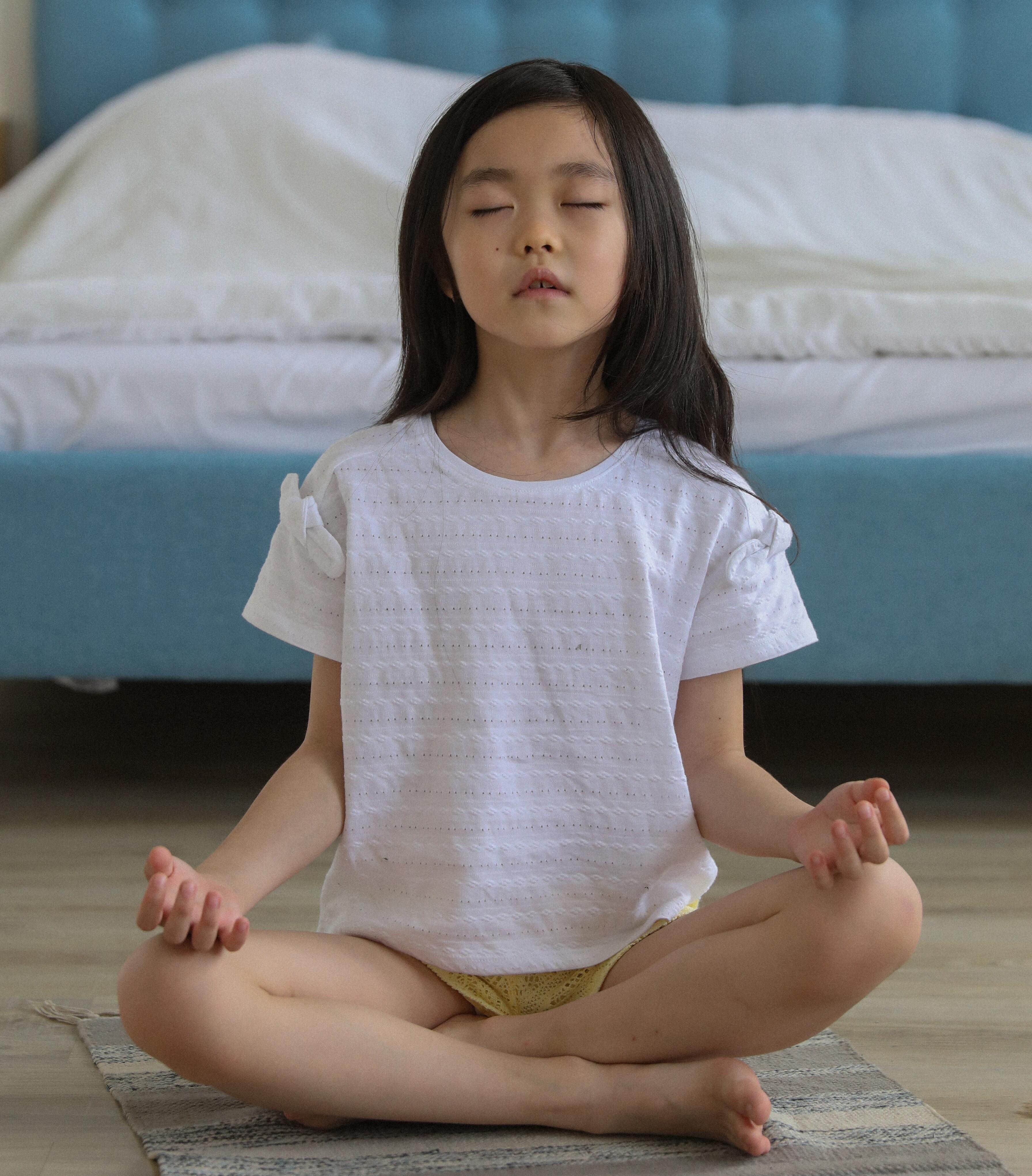 Why your child should meditate before writing 1