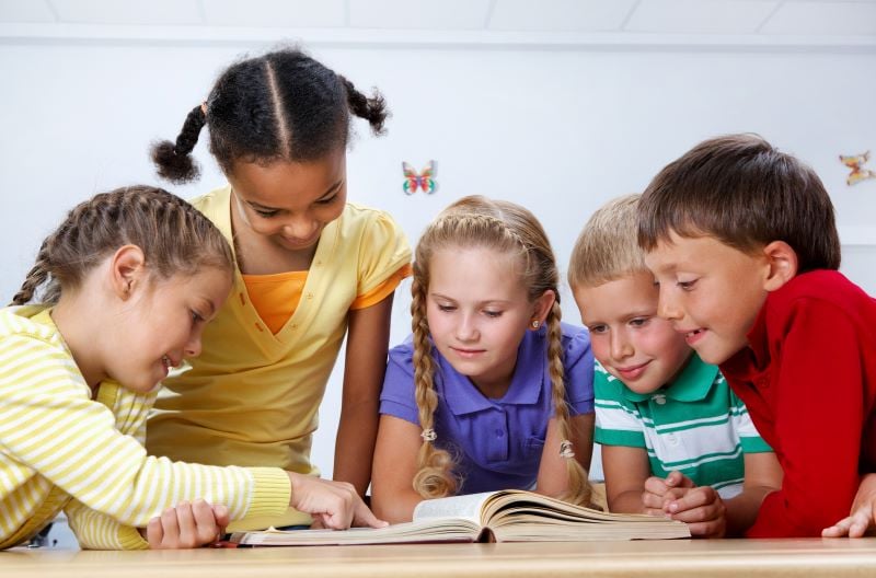 Kids reading together